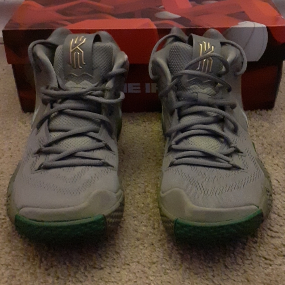 Nike Kyrie 4 City Gaurdians Basketball Shoe